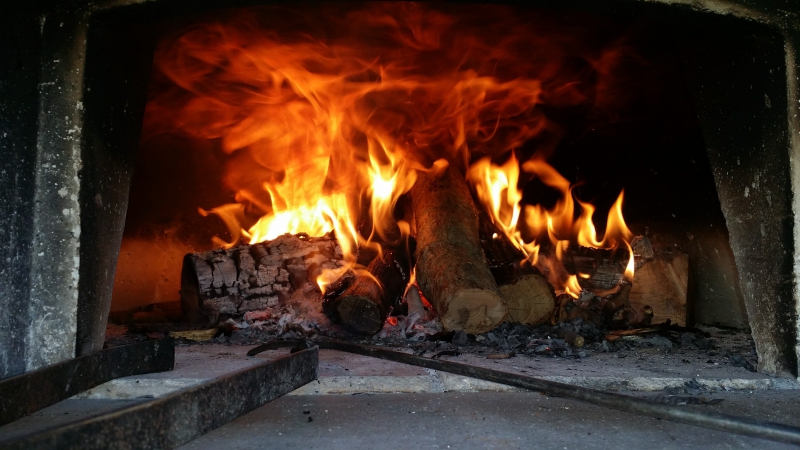 pizzeria-VENCE-min_wood-fired-oven-1960099